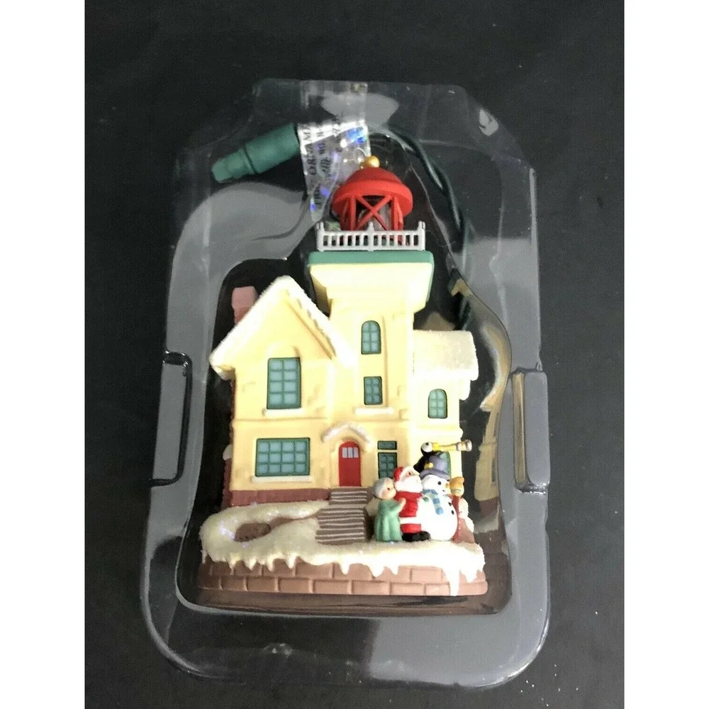Hallmark Lighthouse Greetings Ornament Magic 8th In Series Flashing Light 2004